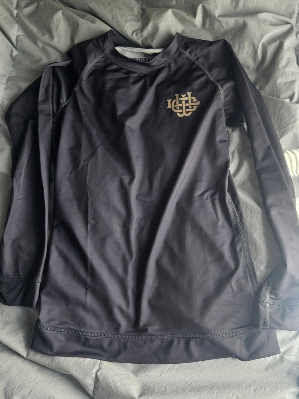 Women's Long-Sleeve Rashguard with Gold Crest